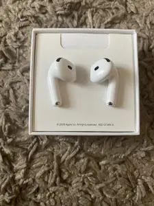 Беспроводные наушники AirPods 4 копия/реплика