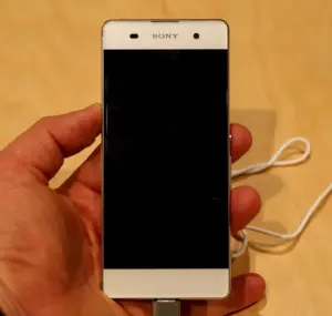 Смартфон SONY XPERIA XA