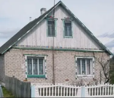 Продам дом с участком 15 соток в агрогородке Илья