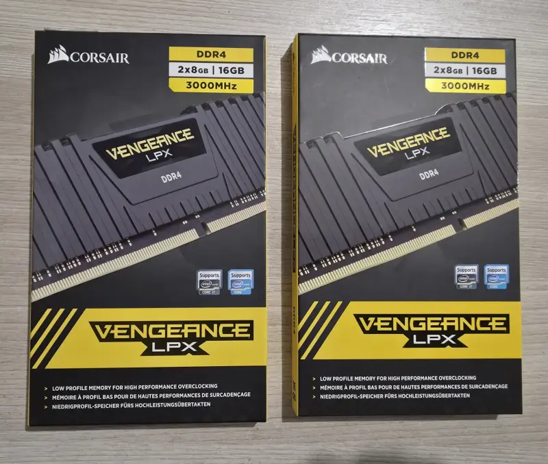 Оперативная память: Corsair Vengeance LPX 2x8GB DDR4 PC4-24000 [CMK16GX4M2B3000C15]