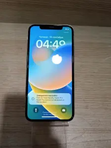 Телефон Apple iPhone X 64GB (а.44-032351)
