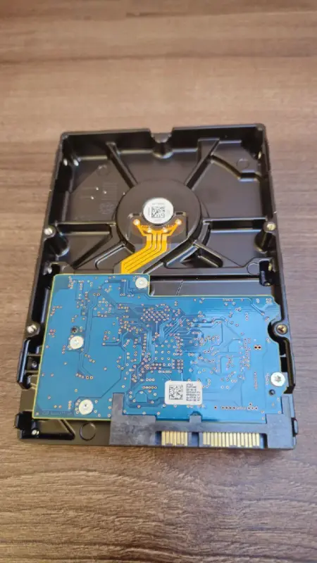 Жесткий диск HDD Toshiba 1000 GB
