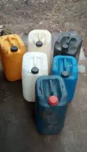 Канистры