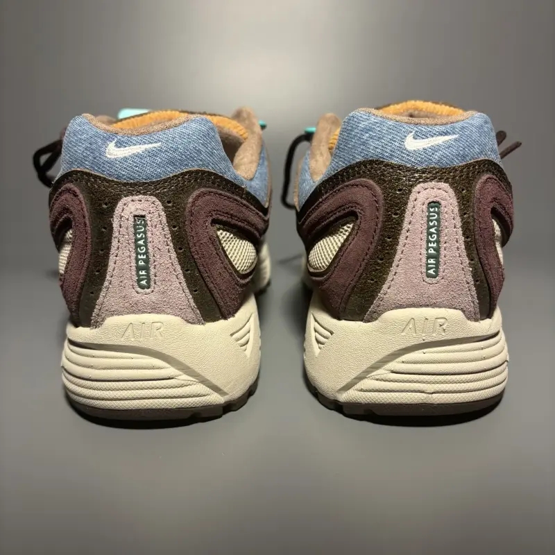 Кроссовки Nike air pegasus 2k5