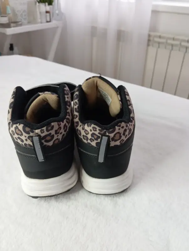 Ботинки дев.деми разм.34, см.22.