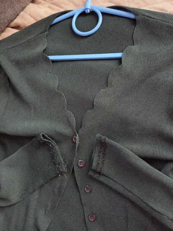 Кофта на пуговицах 40 -42 р-р.