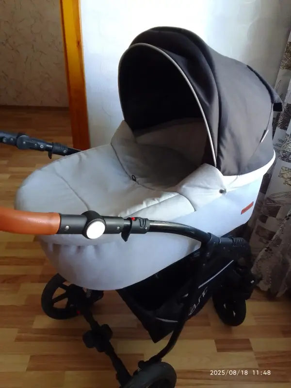 Детская коляска