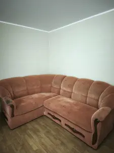 Диван