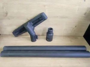 Пылесос Bosch UniversalVac 15 [06033D1100] (а.60-020246)