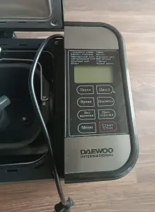 хлебопечка Daewoo.