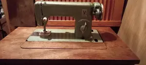Швейная машинка