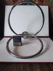 Аксессуары для ванной комнаты