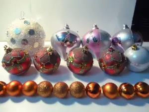 Новогодние игрушки