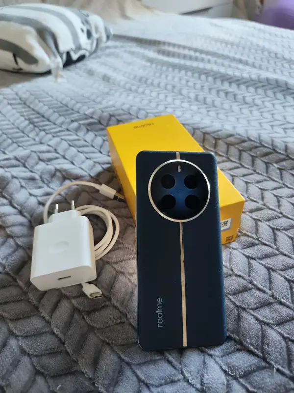 Realme 12 pro 5g
