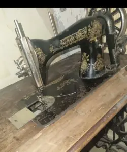 Швейная машина