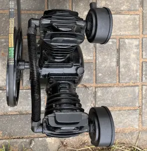 Голова поршневая компрессорная новая 2,2квт