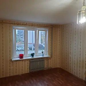 Сдам 2 комнатную квартиру