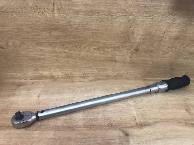 Ключ динамометрический Yato YT-0754 (а.37-047676)