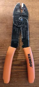 Съемник изоляции механический