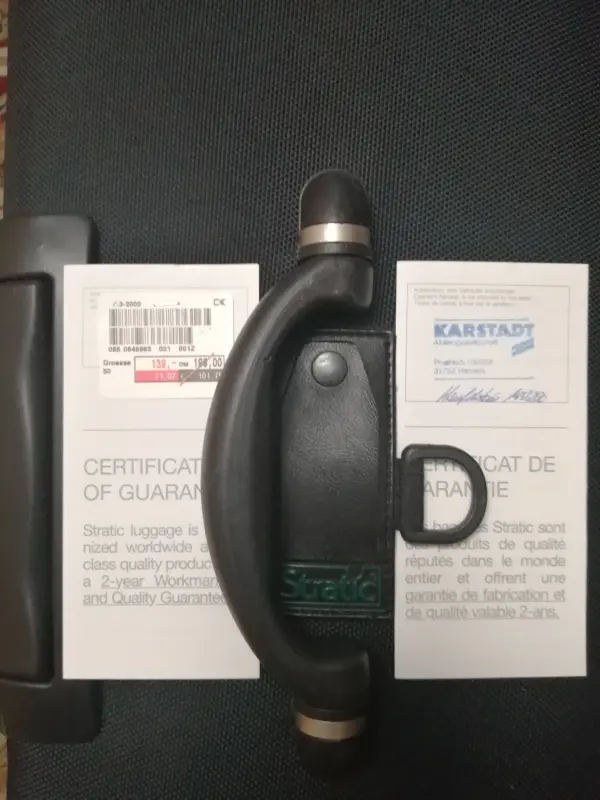 Большой чемодан Stratic XXL extra light