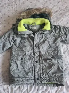 Зимняя куртка для мальчика 5-6 лет