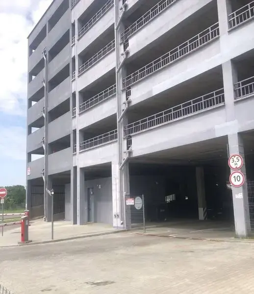 Машиноместо на 2 эт.паркинга (Камен.горка)