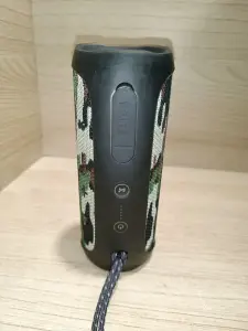 Беспроводная колонка JBL Flip 4 (а.44-032480)