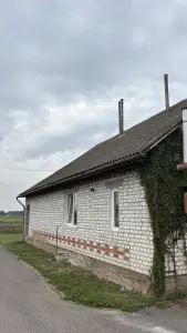 Дом с баней, мебелью и техникой.