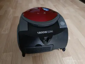 Пылесос Samsung SC- 5155. Мощность 1800 вт.
