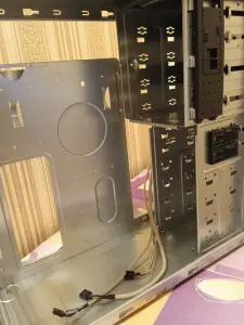 Корпус компьютерный Foxconn TLA-397 ATX, micro-ATX