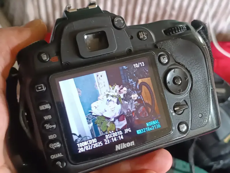 Зеркальный фотоаппарат Nikon D90 Kit 18-55 mm Nikkor AF