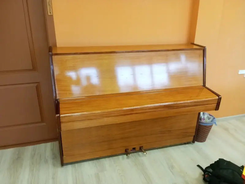 Продам пианино