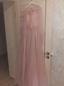Платье вечернее, пышное