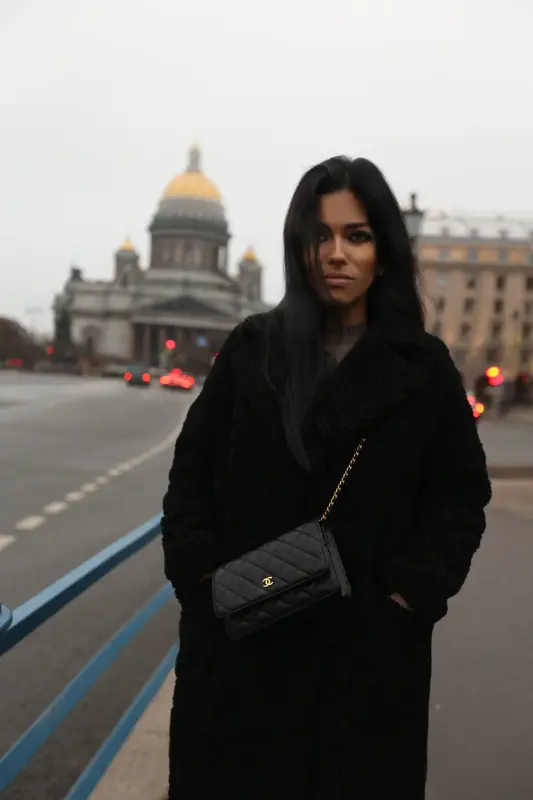 Продам зимнее пальто