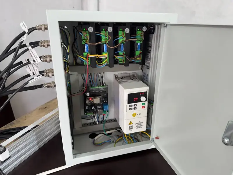 Фрезерный станок с чпу 1.5квт