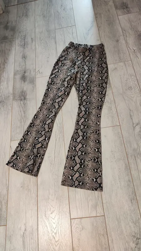 Леггинсы / Лосины Клёш 40-42