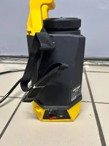 Аккумуляторный опрыскиватель Huter SP-5AC (а.106-000018)