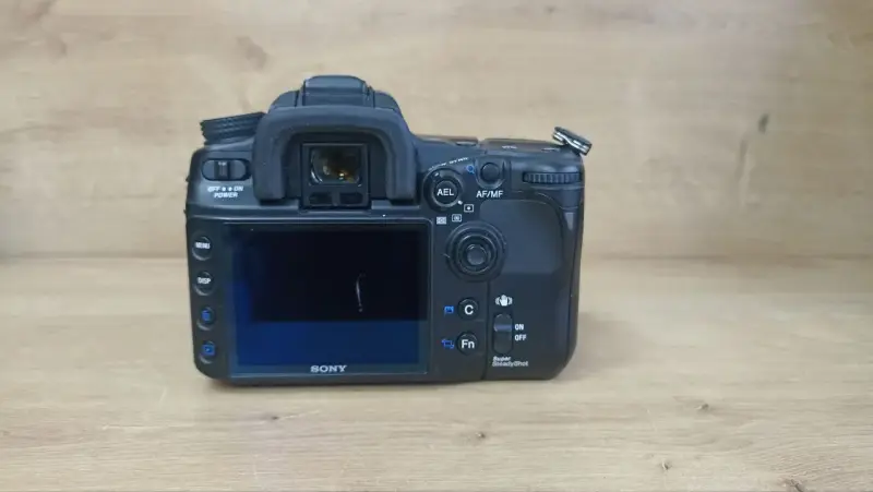 Зеркальный фотоаппарат Sony Alpha DSLR-A700 (а.60-020439)