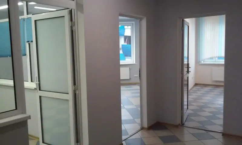 Офис с  арендаторами продаю