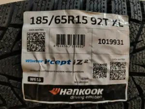Зимняя резина Hankook Winter iCept iZ2 185/65 R15 новая