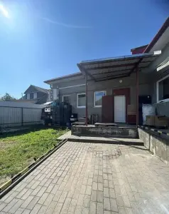 магазин площадью 235м.кв