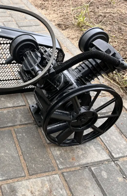 Голова поршневая компрессорная новая 2,2квт