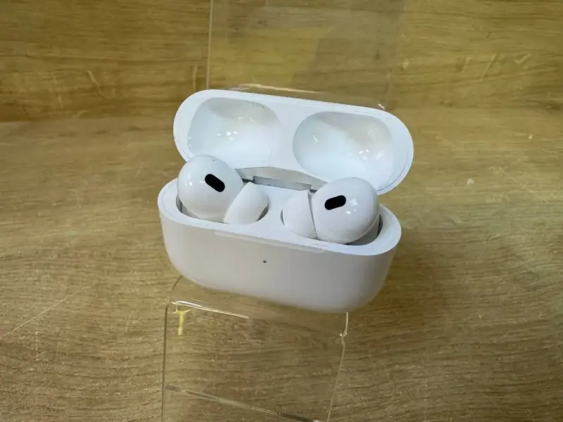 Наушники Apple AirPods Pro 2 (с разъемом USB Type-C) (а.37-048163)