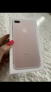 Мобильный телефон