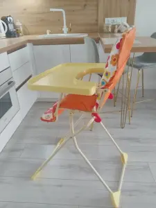 Стульчик для кормления Globex компакт (Россия).