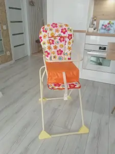 Стульчик для кормления Globex компакт (Россия).