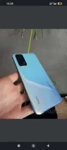 Мобильный телефон