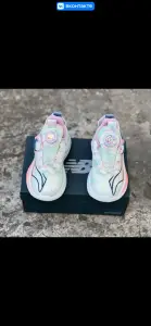 Кроссовки детские