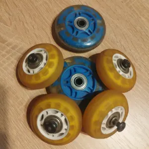 Колесики роликовые