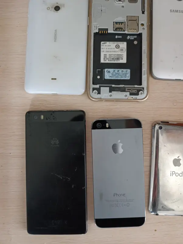 Планшеты и телефоны